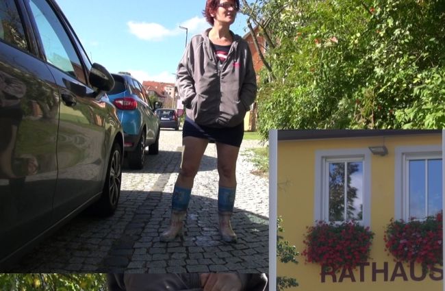 Dreist - Pissen am Rathaus
